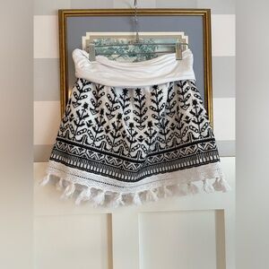 Tribal Black and White Tassel Hem Mini Skirt Medium